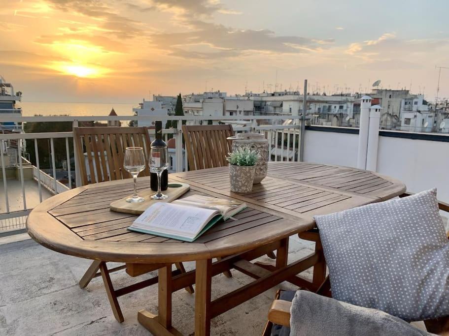 Sea View Sunset Penthouse Apartment Thessaloniki Exterior photo